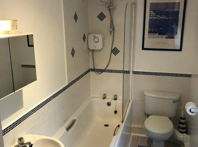 Cozy Retreat Near Historic * York